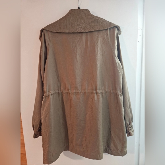 Brand New Yarley Womens Jacket Size M - Picture 5 of 9